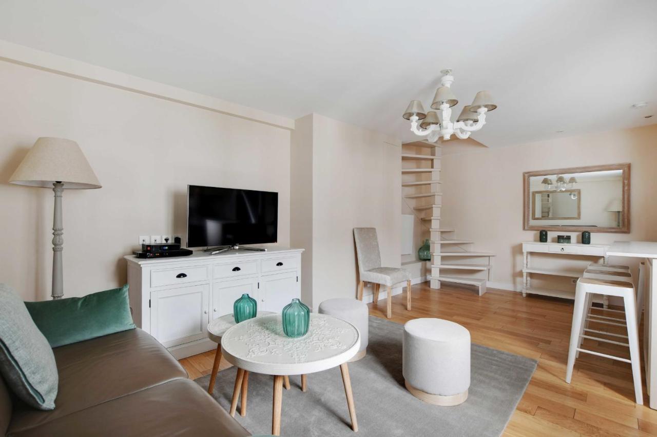 Amazing Duplex 4P- Louvre Museum Apartment Paris Exterior photo